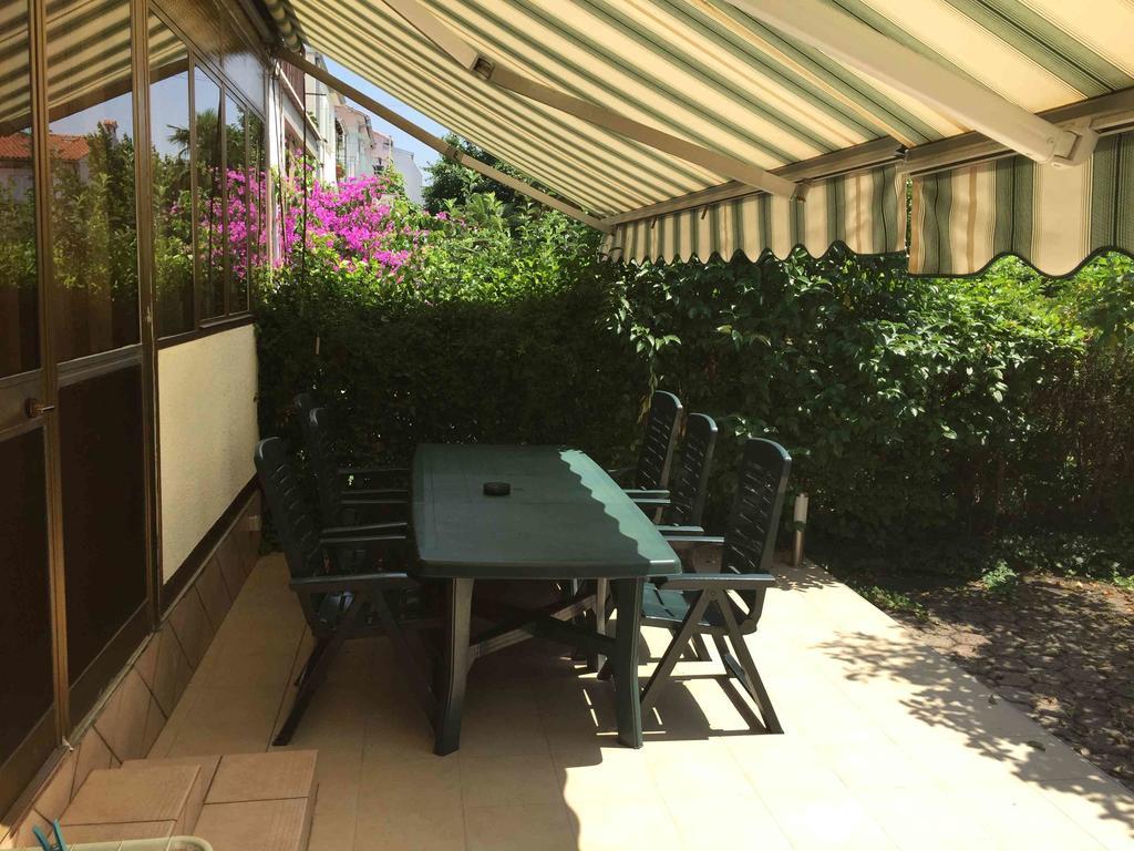 Apartment Oliva